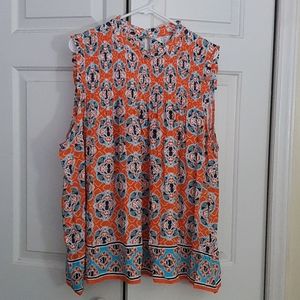 sleeveless shirt in excellent condition.